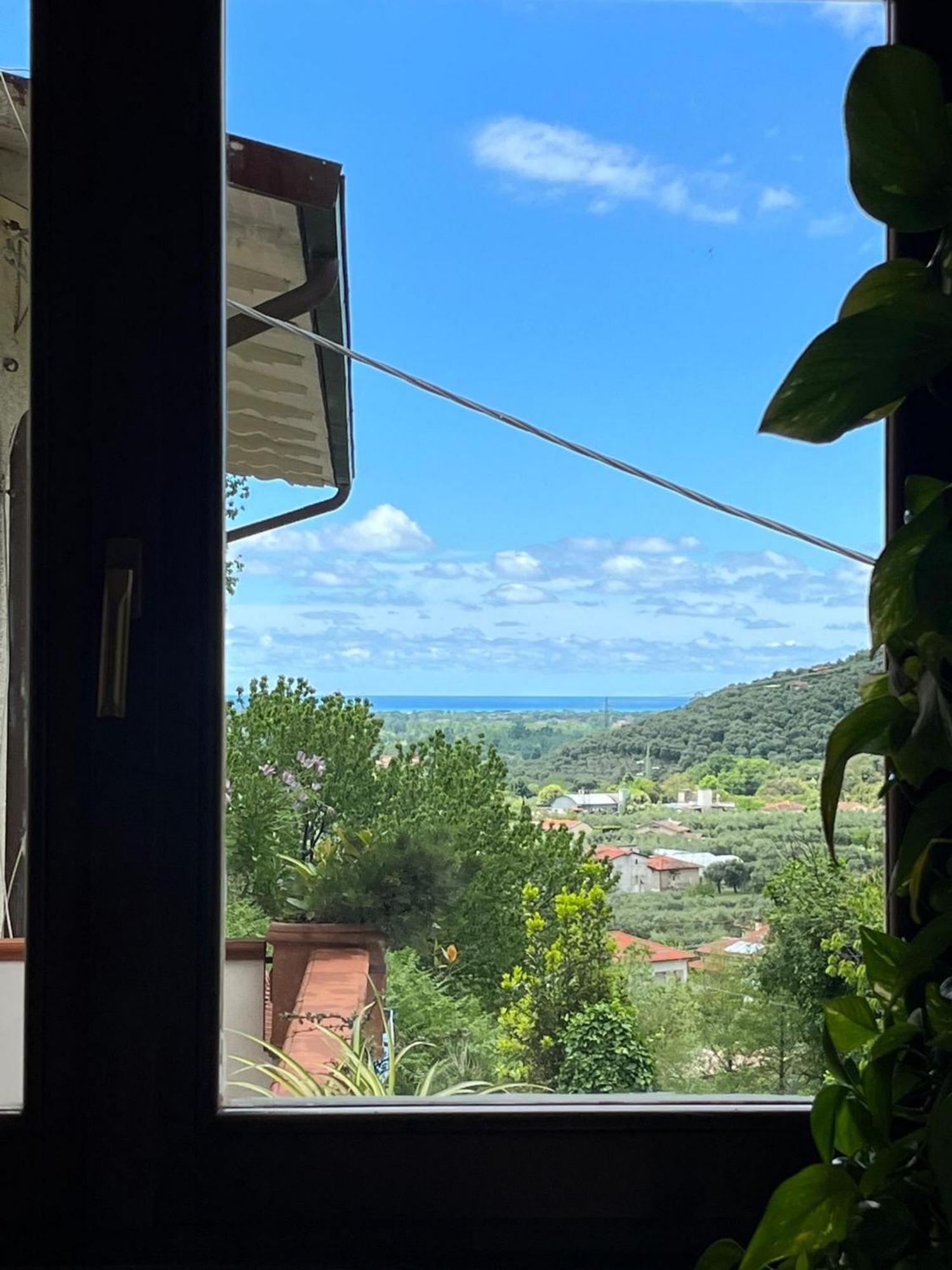 Casa Anna A Pietrasanta In Toscana Con Piscina Exteriör bild