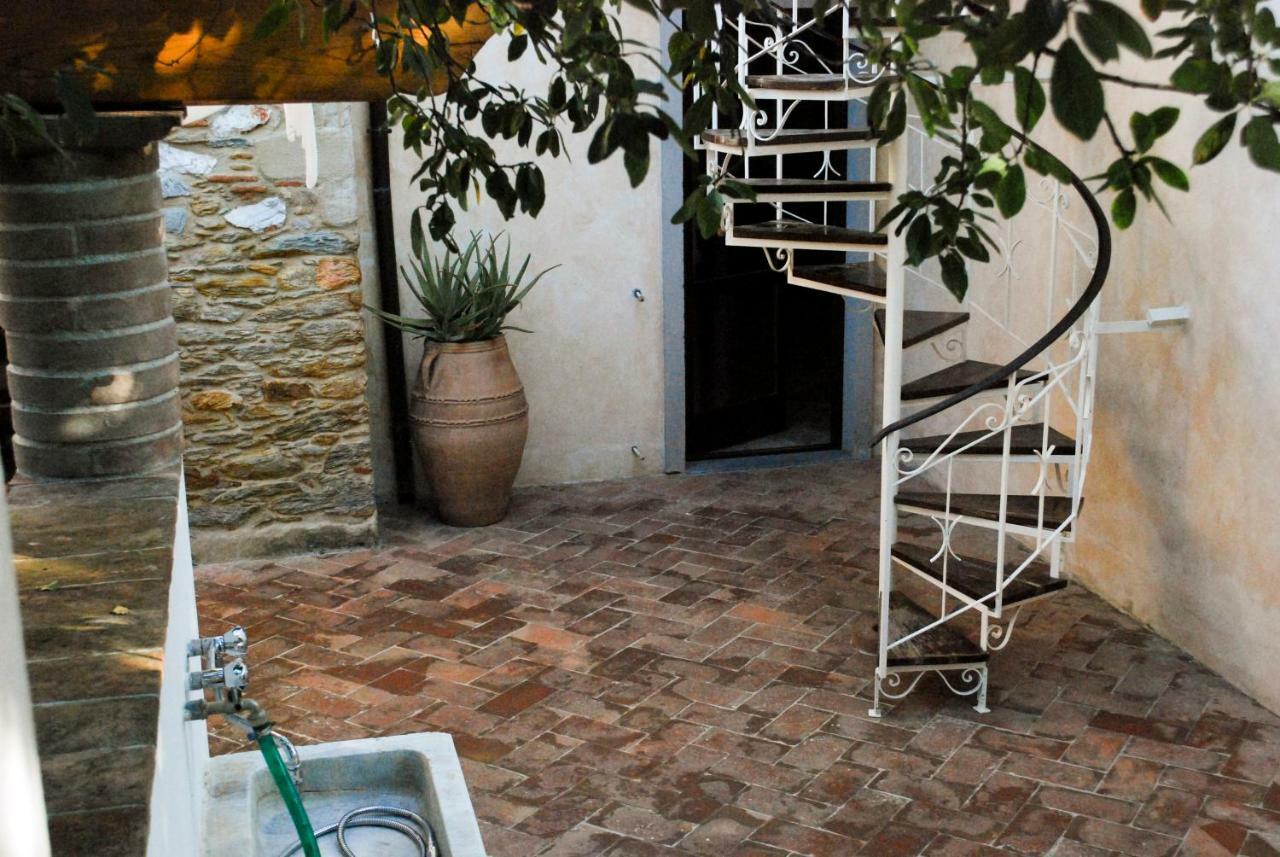 Casa Anna A Pietrasanta In Toscana Con Piscina Exteriör bild