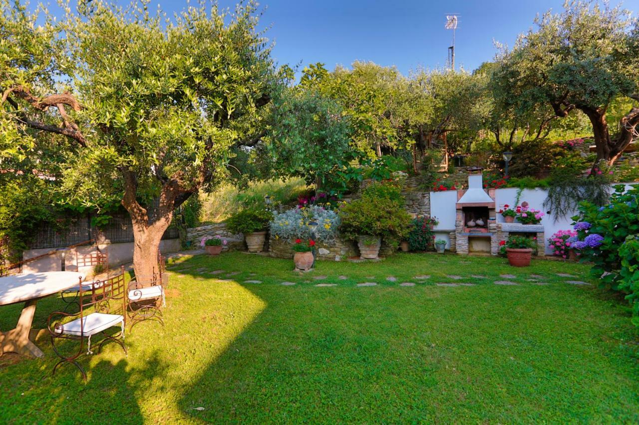 Casa Anna A Pietrasanta In Toscana Con Piscina Exteriör bild