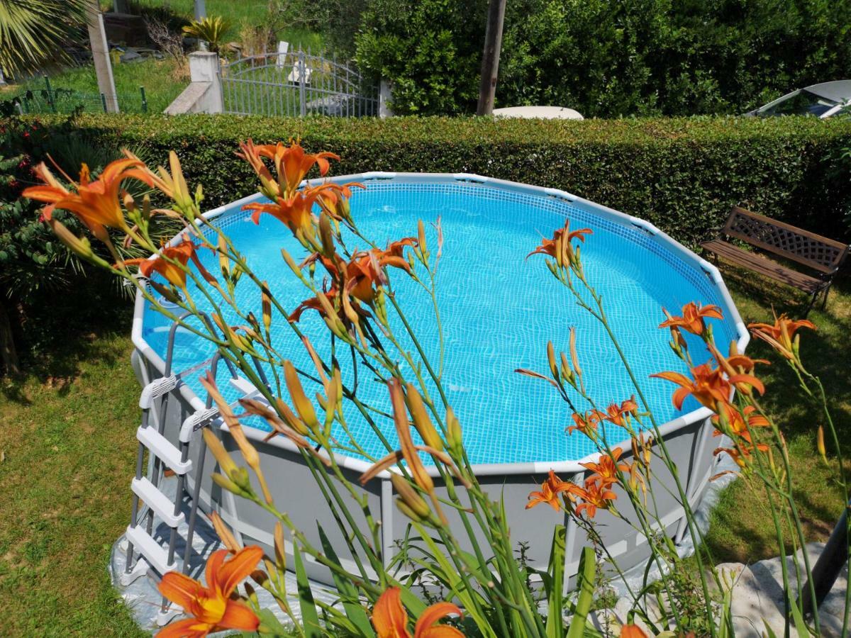 Casa Anna A Pietrasanta In Toscana Con Piscina Exteriör bild